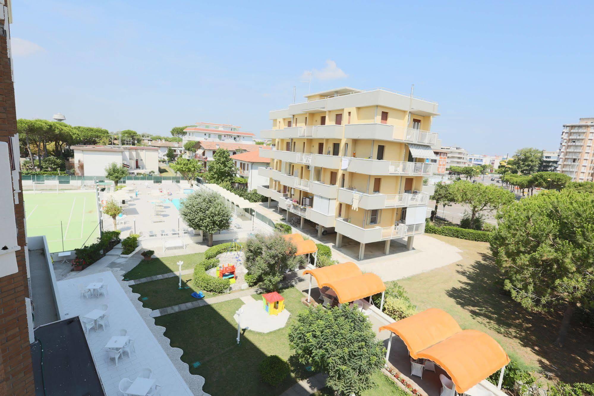 Hotel Marina Beach Ravenna Exterior foto