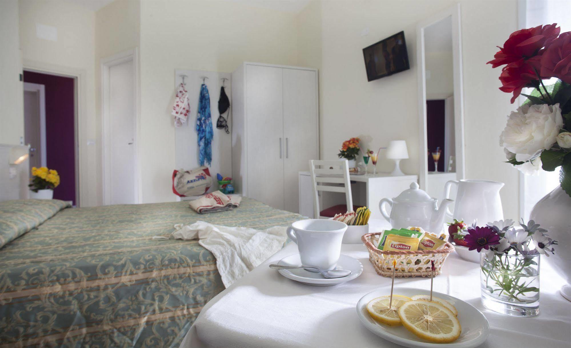 Hotel Marina Beach Ravenna Exterior foto